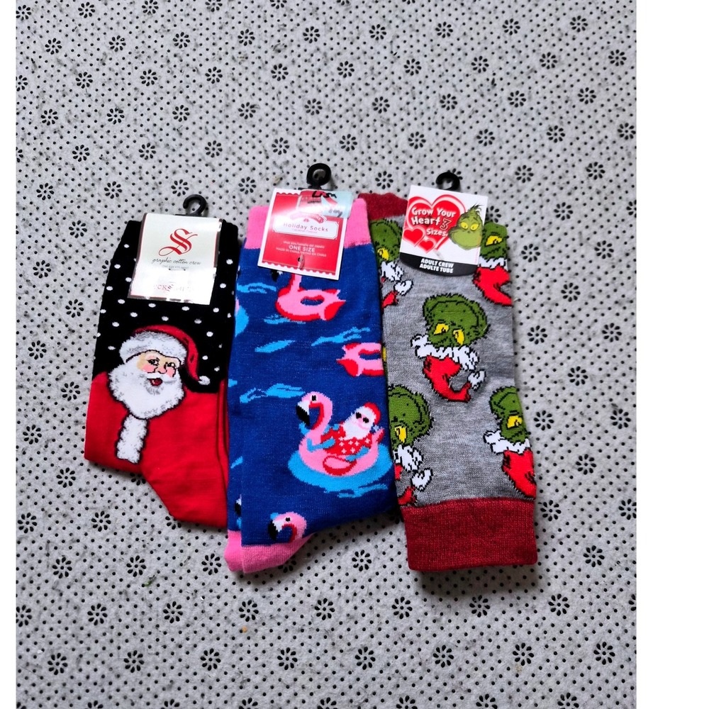 NWT 3 Pairs Novelty Christmas Socks‎ Santa Flamingo Grinch Adult Crew